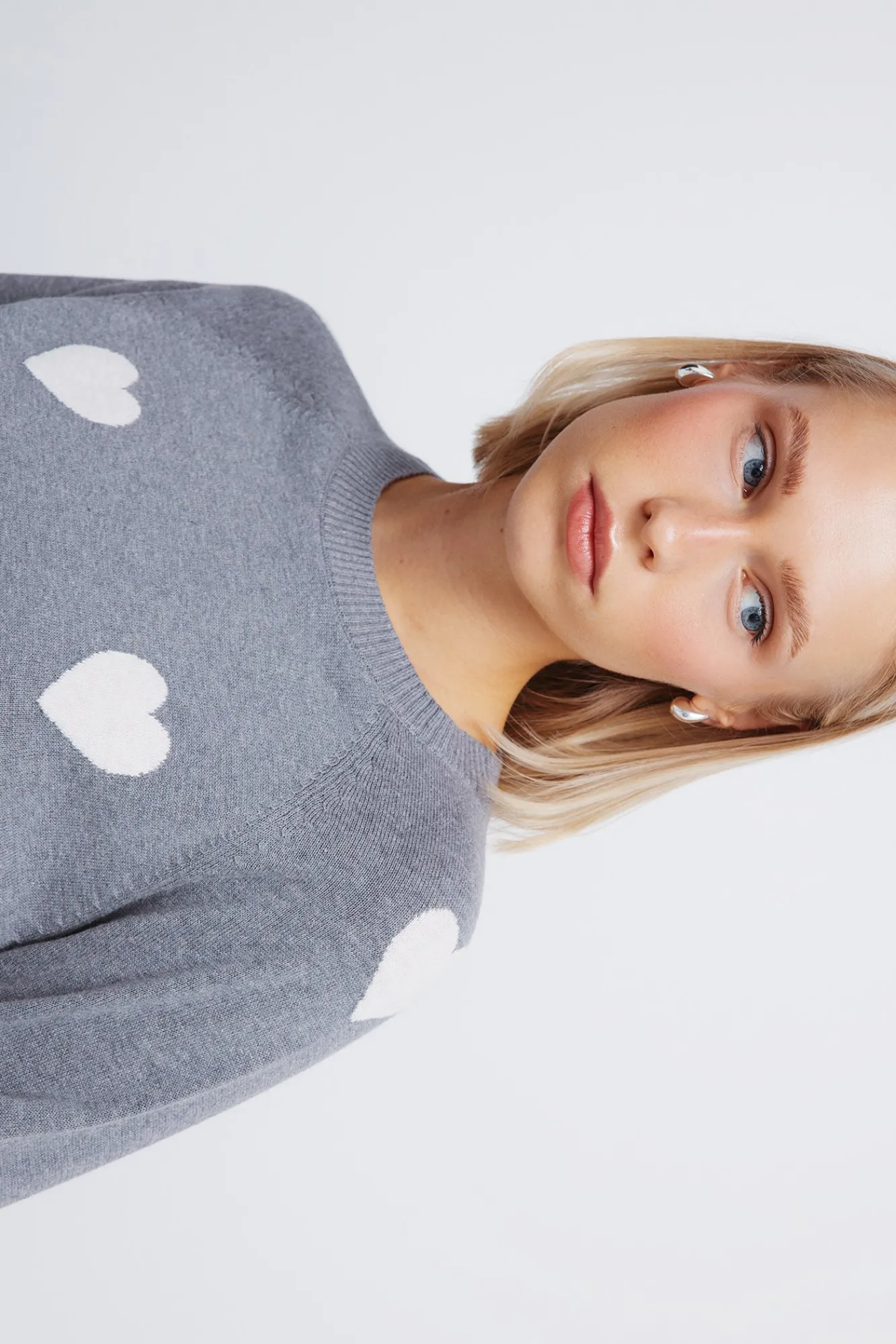 Hot Springfield Pull intarsia gris