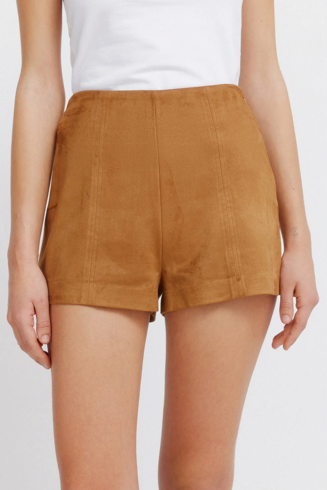 Clearance Springfield Short en daim synthétique nude