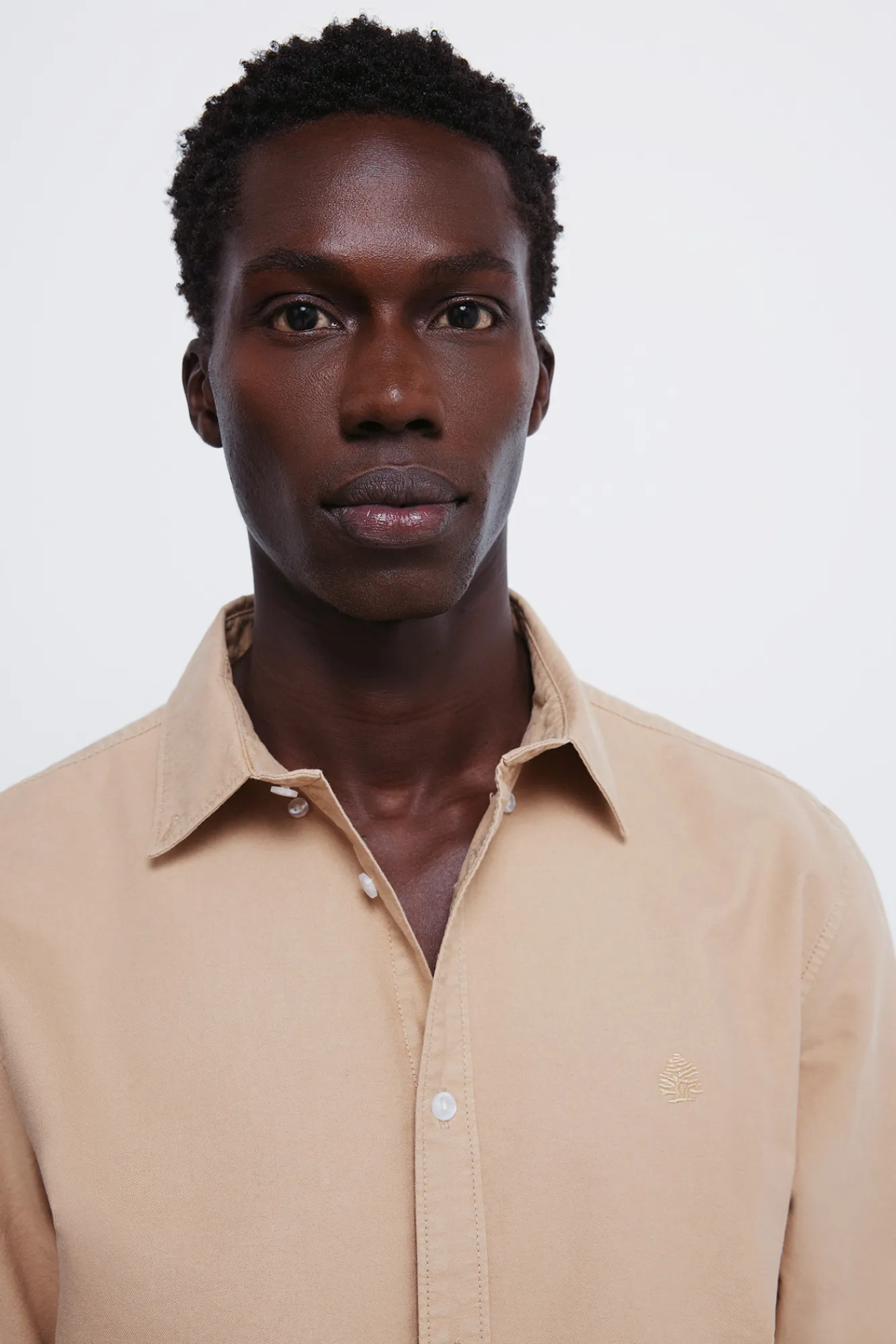 Sale Springfield Vêtement Oxford teinte en pièce